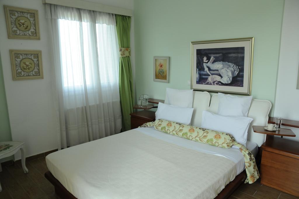 Bella Villa Vagia  Phòng bức ảnh